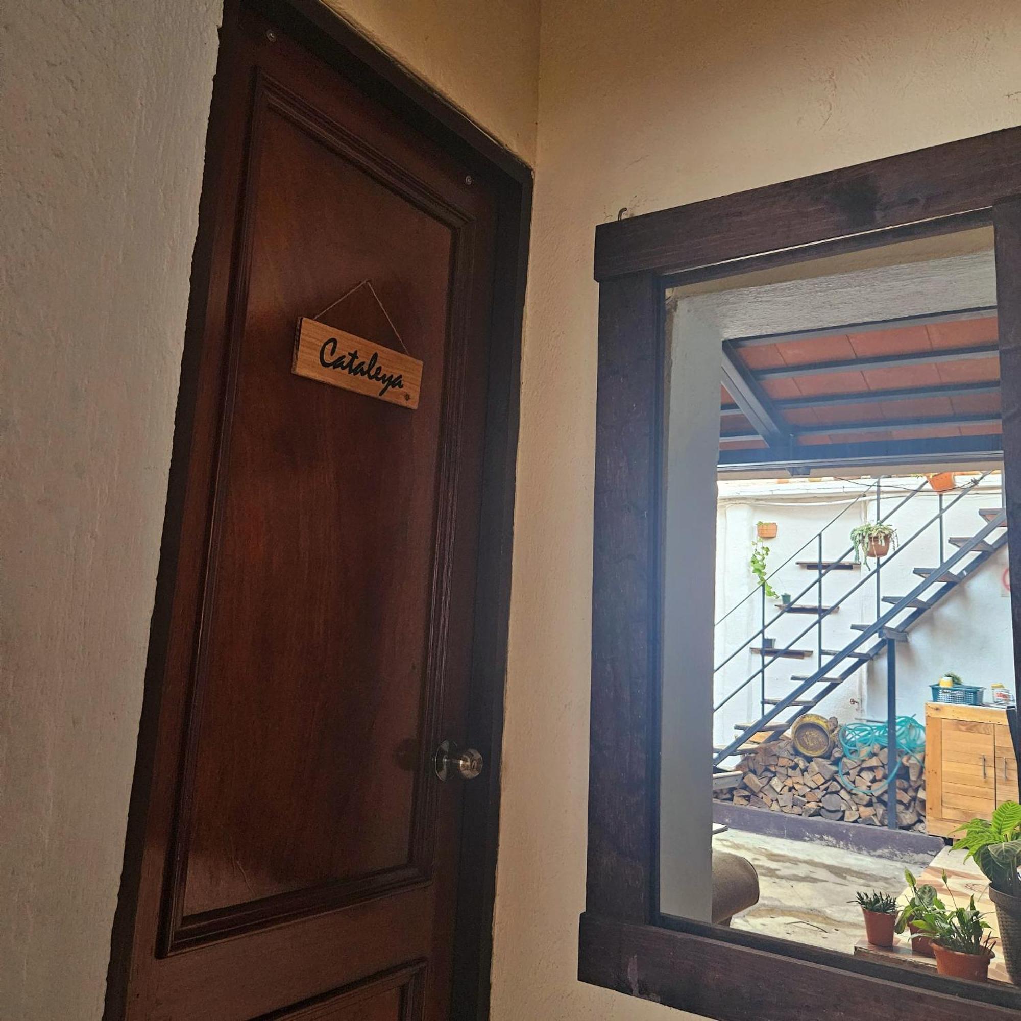 Hotel Cermeno'S House Antigua Esterno foto