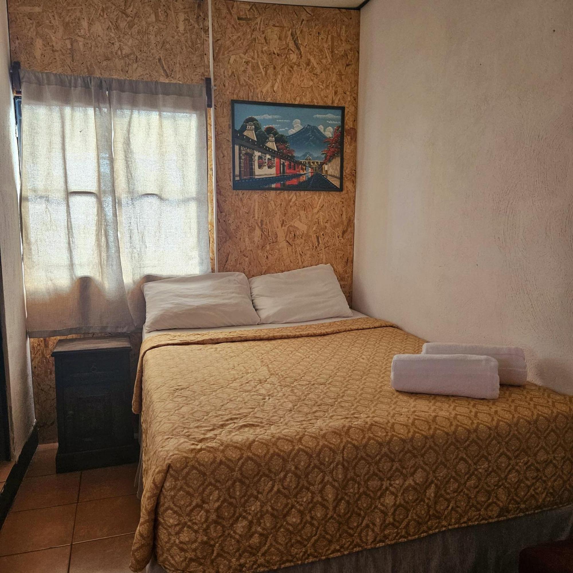 Hotel Cermeno'S House Antigua Esterno foto